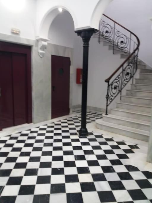 Apartamento Centrico Con Terraza Y Parking Huelva Exterior foto